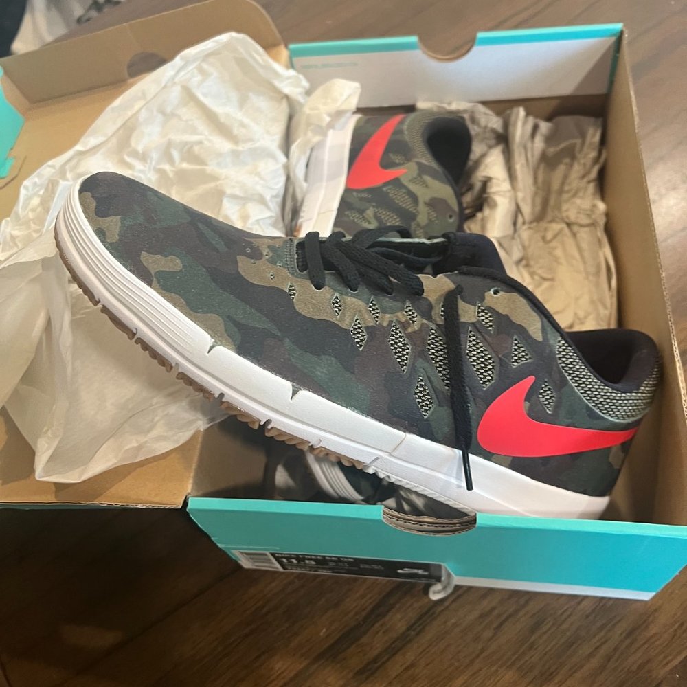 Nike Free Sb Qs Size 11.5 Fortress Green Gym Red Black Rose City 749677